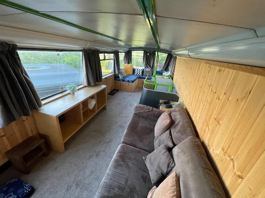 The Green Bus And The Lodge Woodstock Exteriör bild